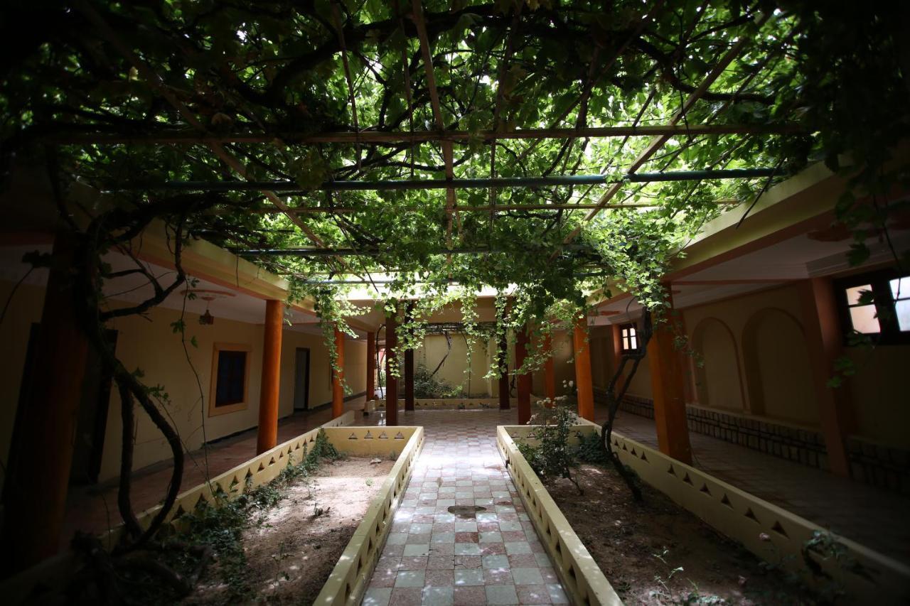 Auberge Jaafar Мідельт Екстер'єр фото
